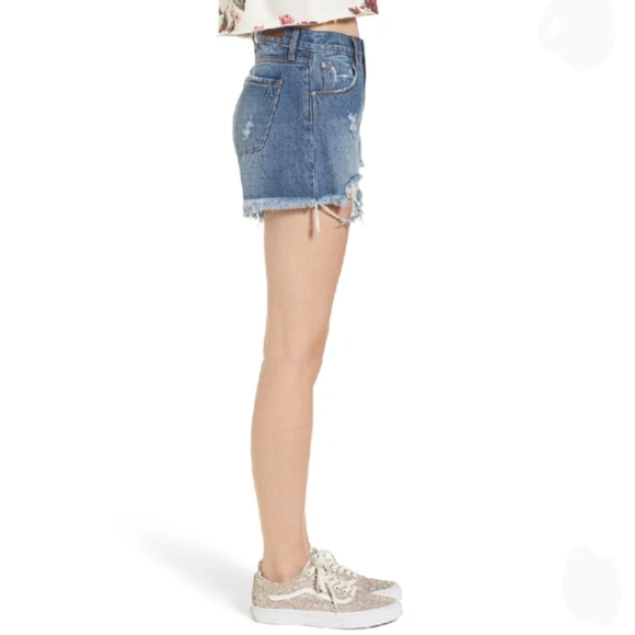 Articles Of Society Meredith Destroyed Hem Boho Denim Shorts In Valencia Wash - Picture 2 of 16